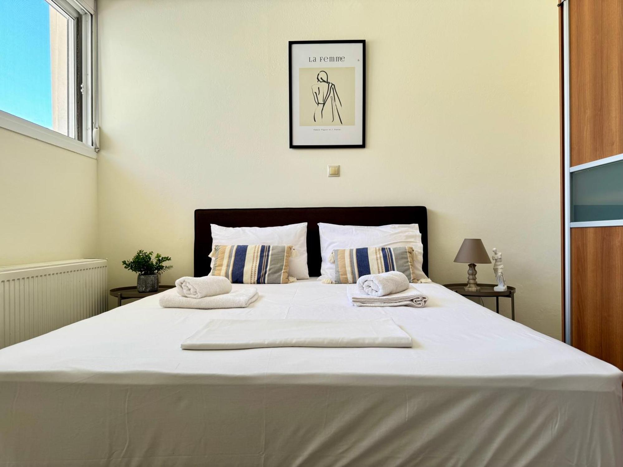 Spacious & Cozy Apartment, With Big Yard, In Kos ภายนอก รูปภาพ